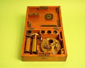 Marinoni position micrometer by J. Scherer, Vienna, 1732: brass, length 24.5 cm